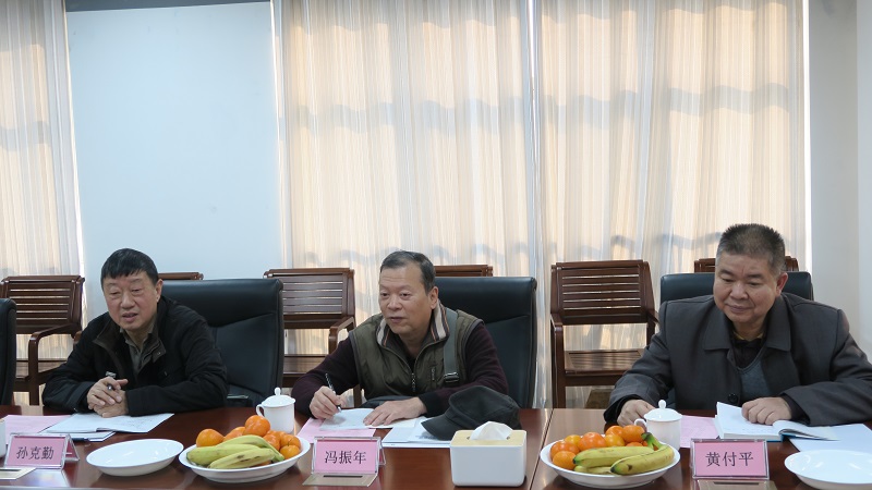 1.广西环保产业协会会长一行听取欧亿-中国一站式体育服务平台工作汇报.JPG